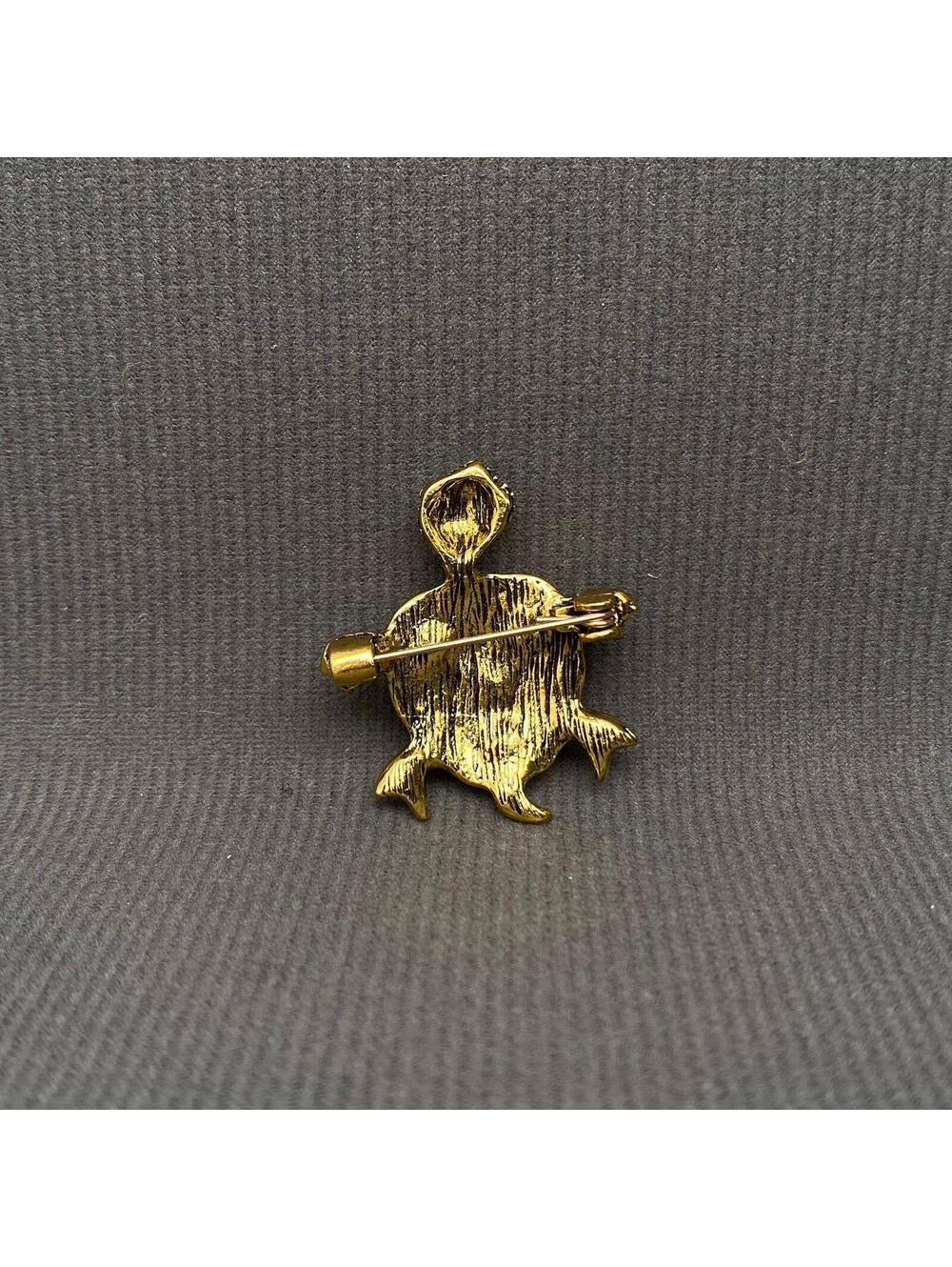 Turtle Brooch with Multicolor Rhinestones - Picture 2 of 3